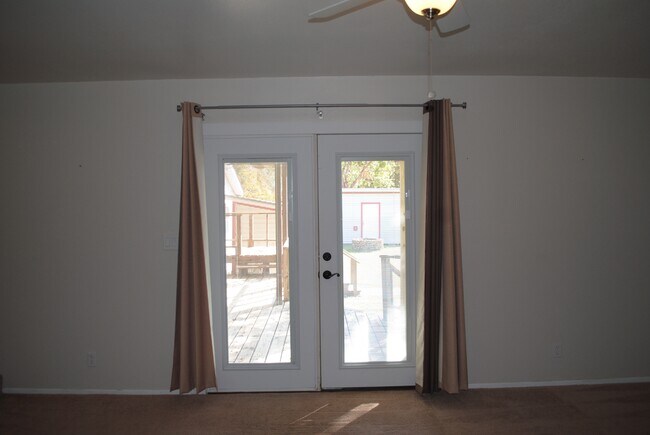 Building Photo - 13019 W Adams Ave