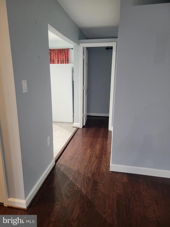 Building Photo - 3940 Bel Pre Rd