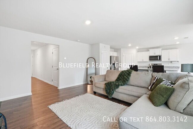 Building Photo - 1313 Duffers Ln