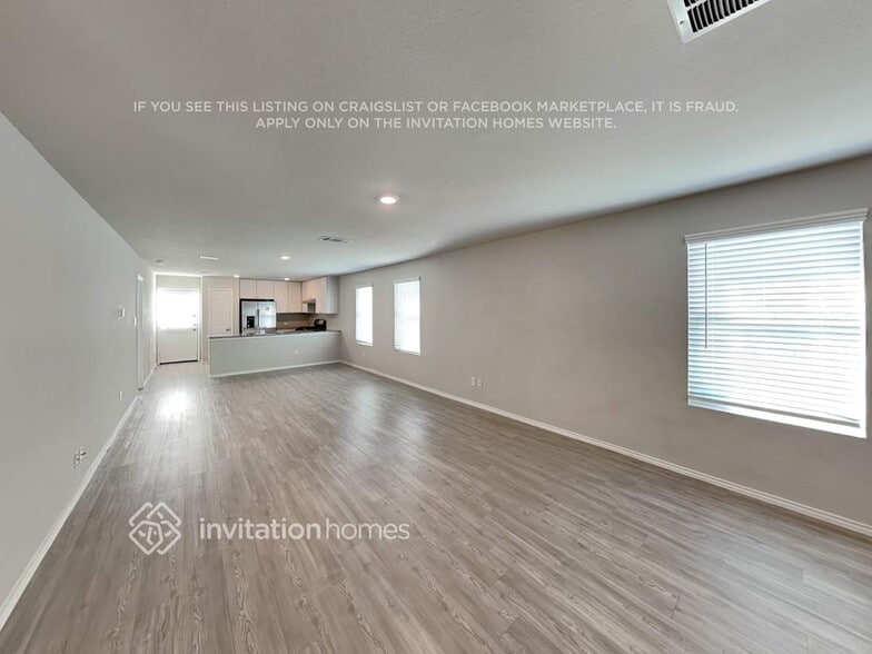 Building Photo - 14602 Calaveras Creek