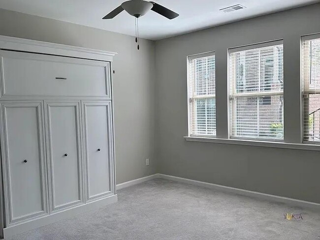 Building Photo - 4210 Essex Pond Wy