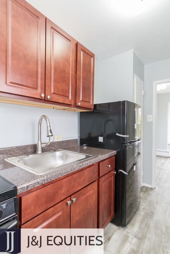 Interior Photo - 7333 Ridge