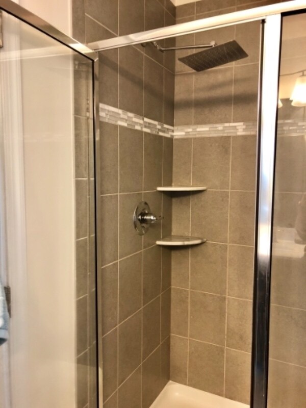 Building Photo - 39 Wallace Rd