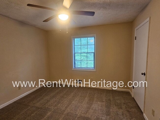 Building Photo - WOW! GORGEOUS HOME / PARTIAL FINISHED BASEMENT / RESORT STYLE POOL/ ALEXANDER HIGH SCHOOL