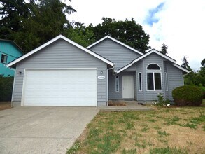 Building Photo - Rent Special: 1/2 Off July's Rent!! 3 bed 2 bath House in South Salem!