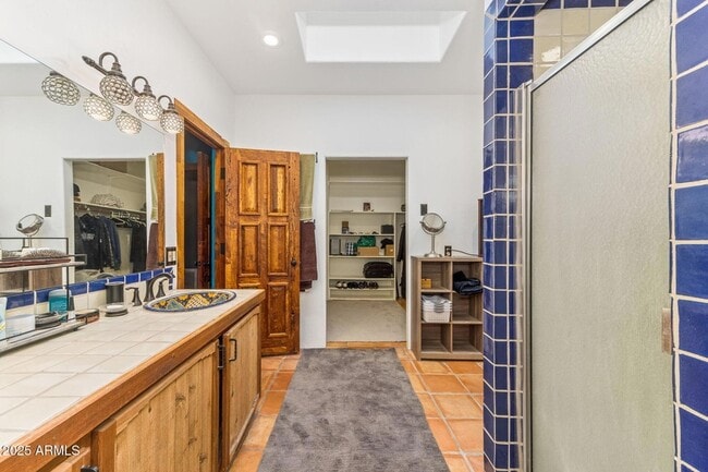 Building Photo - 1 Pinto Trail