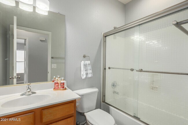 Building Photo - 12328 W Medlock Dr