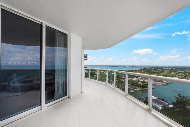 Building Photo - 4779 Collins Ave