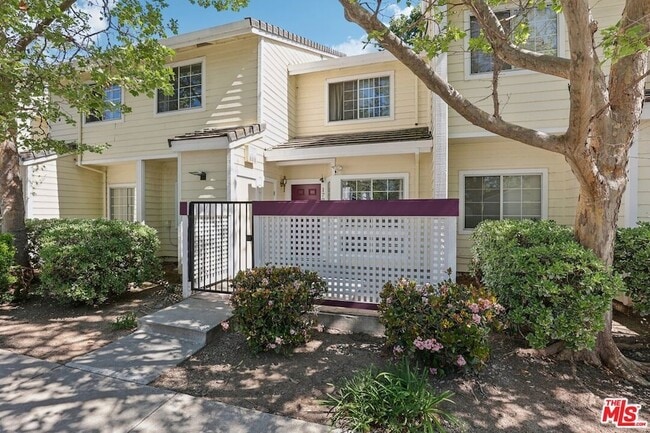 Building Photo - 1706 Bevin Brook Dr