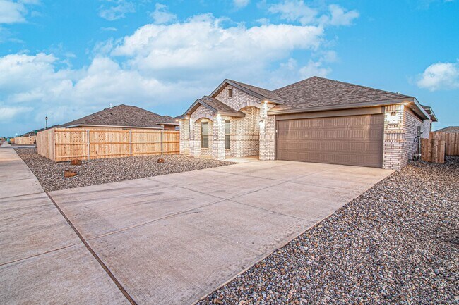 Building Photo - 2714 Southwest St