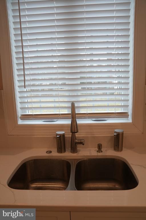 Building Photo - 19923 Smith Cir