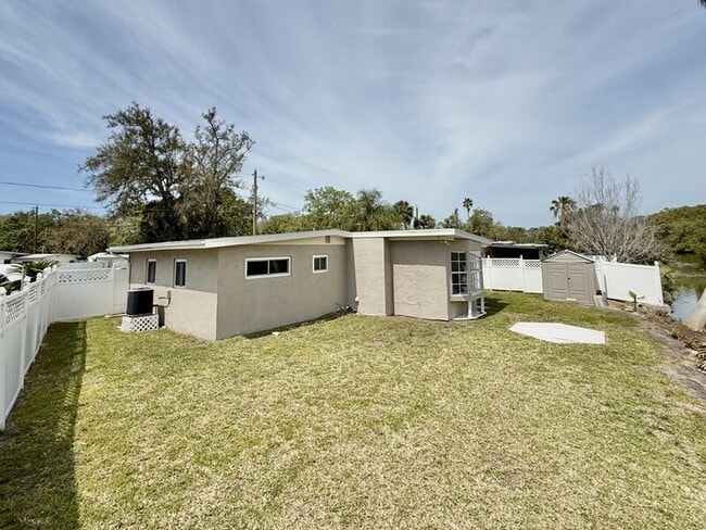 Building Photo - 5045 Osprey Ln