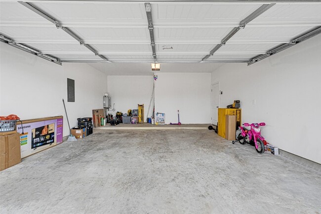 Building Photo - 31203 Heddington Ln