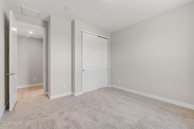 Building Photo - 1314 Rockwood Dr