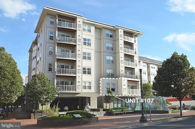 Building Photo - 8045 Newell St