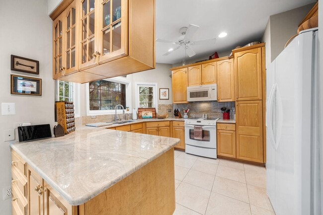 Building Photo - 4620 Knight Pl