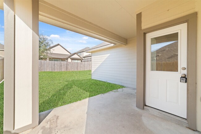 Building Photo - 919 Golden Willow Ln