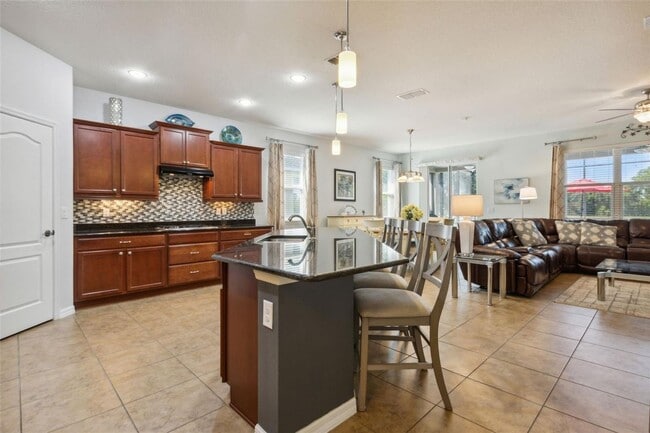 Building Photo - WATER view no rear neighbors quiet SF hous...