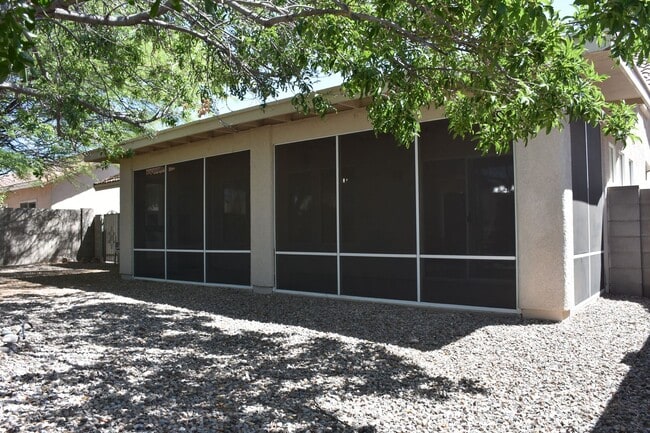 Building Photo - Great House Located in Winterhaven