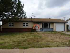 Building Photo - Cute 3 bedrooms 2 bath home 1 car garage
