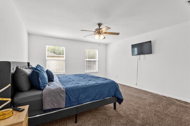 Building Photo - 11724 Dunfries Ln
