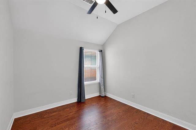 Building Photo - 1009 Mesa Crest Dr