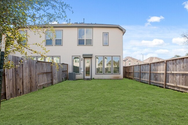 Building Photo - 4103 Balboa Dr