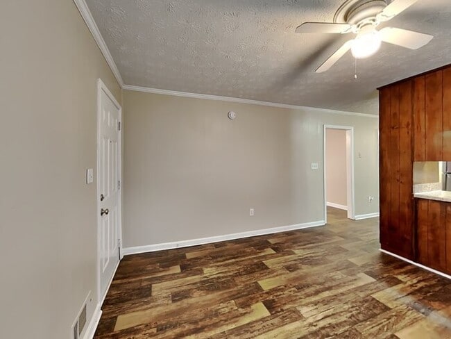 Building Photo - 1811 Wendell Way