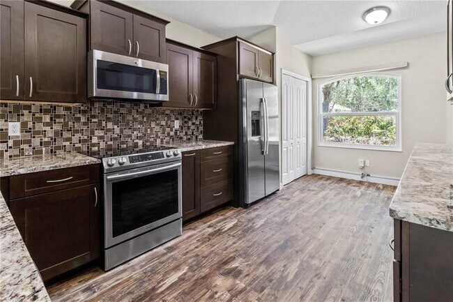 Building Photo - 8385 47th St Cir E