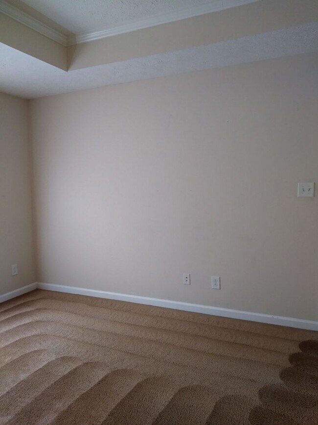 Building Photo - 3428 Heatherwood Tra