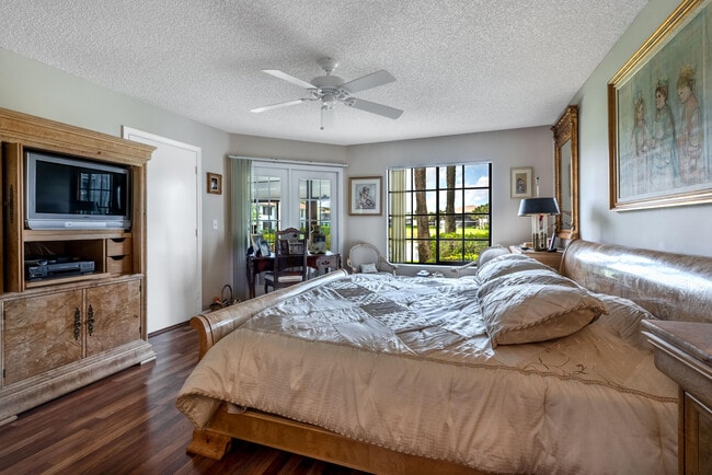 Building Photo - 15831 Loch Maree Ln