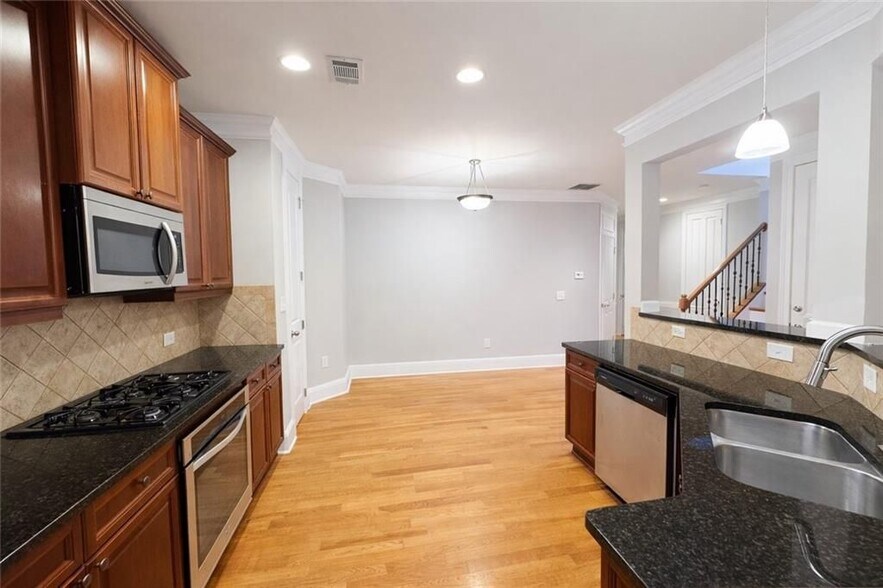 Building Photo - 5219 Merrimont Dr