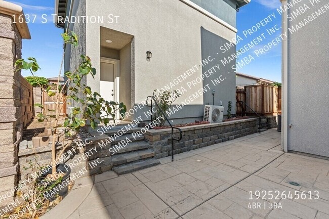 Building Photo - 1637 Tradition St