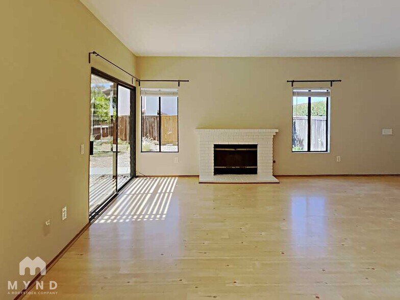 Building Photo - 3627 Cheshire Ave