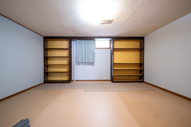 Building Photo - 408 Edgar Pl