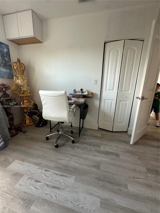 Building Photo - 12923 SW 285th Terrace