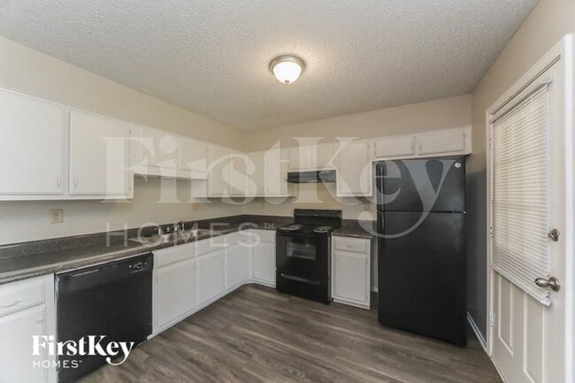 Building Photo - 5848 Hickory Shadow Ln