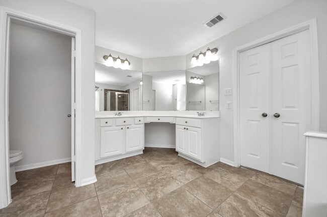 Building Photo - 6431 Westward Wood Way