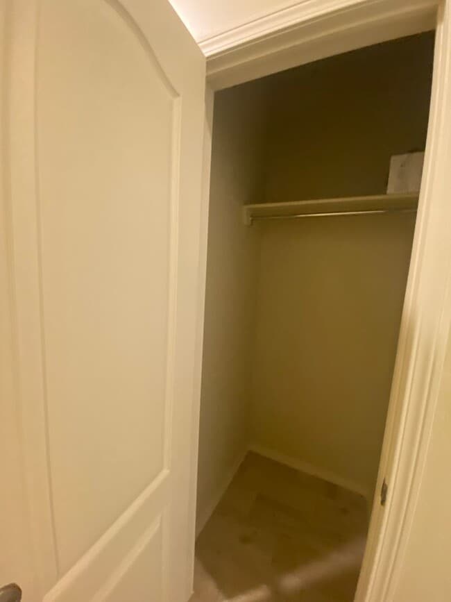 Building Photo - Beautiful 3 Bedroom 2.5 Bathroom House Available Now!