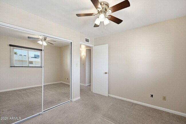 Building Photo - 3937 S Mill Ave