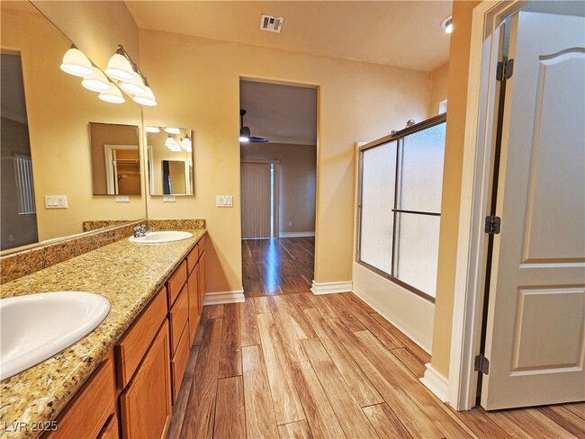 Building Photo - 5561 Carrara Pointe St