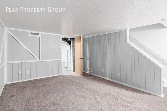 Building Photo - 134 Blakeford Dr