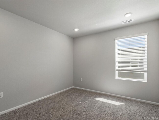 Building Photo - Brand New 3BR in the Brook at Via Varra No...