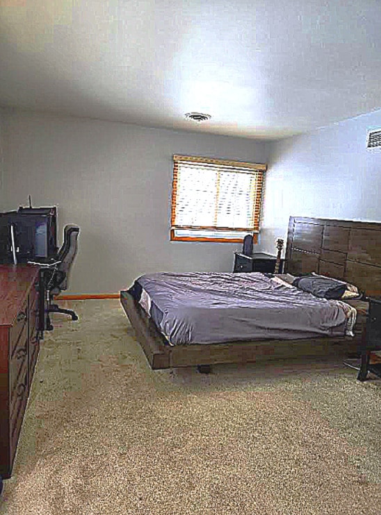 Building Photo - 831 Heritage Dr