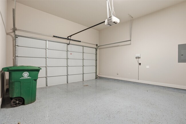 Building Photo - 4734 Aftonshire Dr