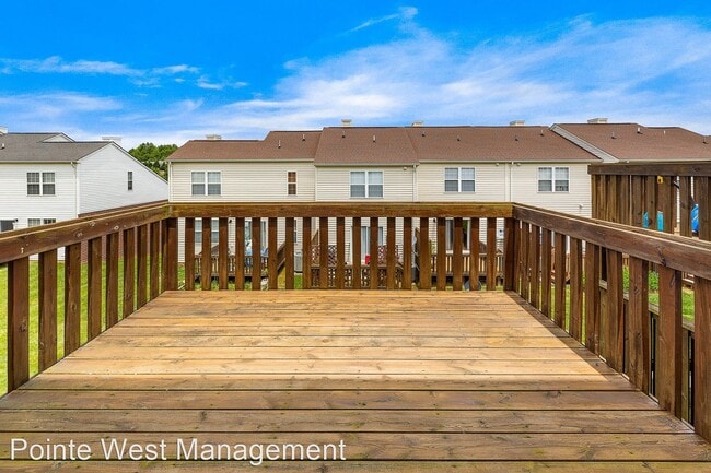 Building Photo - 2 br, 2.5 bath House - 535 Tall Oak Blvd