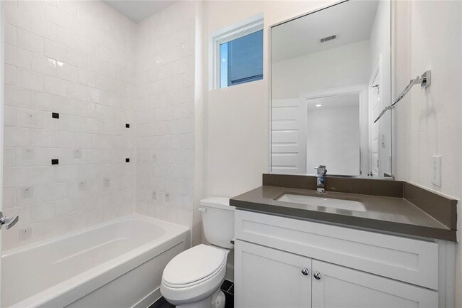 Building Photo - 2724 Eado Edge Ct