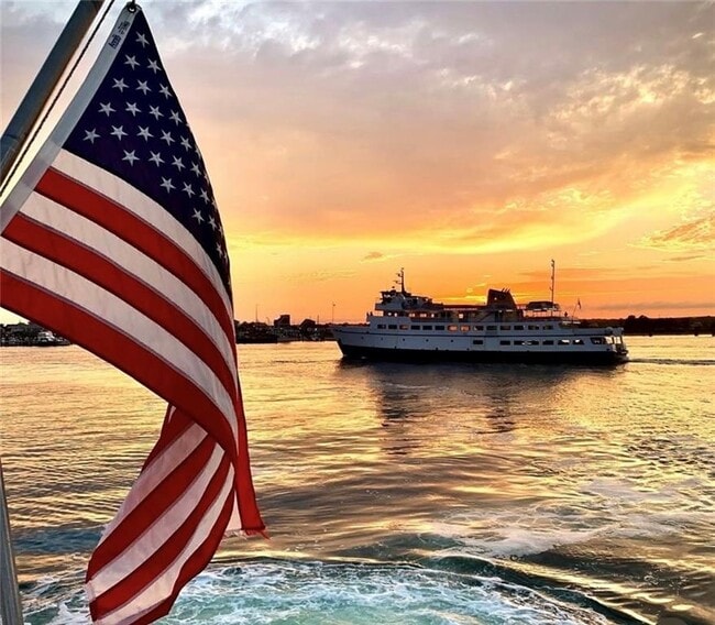 Building Photo - 56 Sand Hill Cove Rd