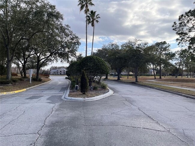 Building Photo - 13838 Fairway Island Dr