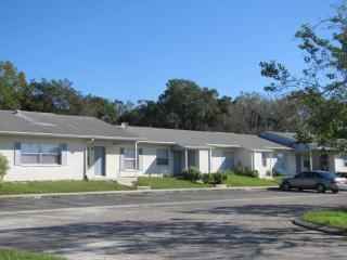 Building Photo - Brookside Village FL